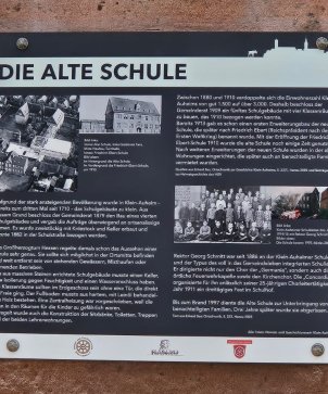 Platz Alte Schule Klein-Auheim